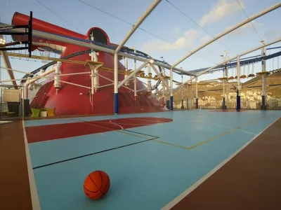 Carnival Mardi Gras - Entertainment